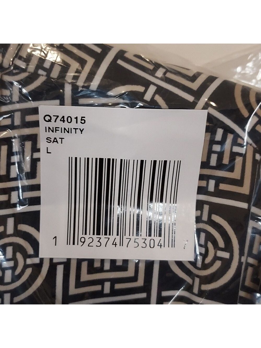 Natori Infinity Robe - Picture 3 of 16